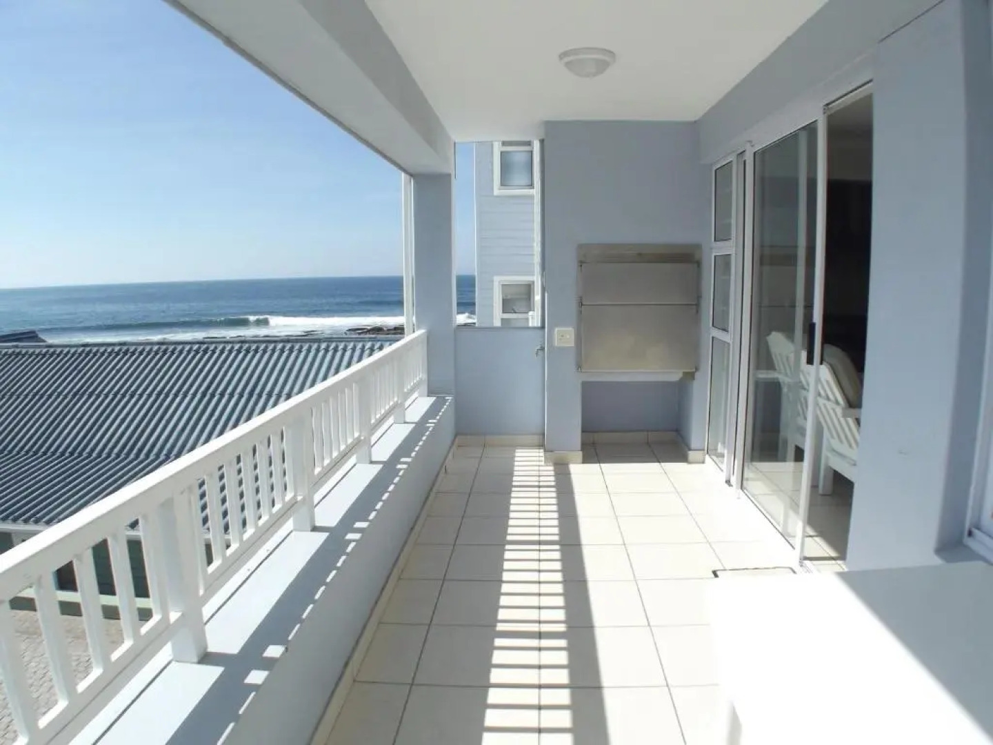 Point Village Accommodation - Alista