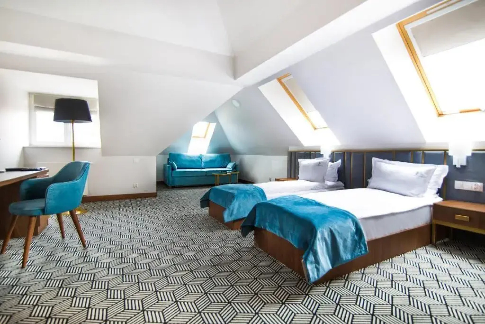 Platinum Residence Boutique Hotel