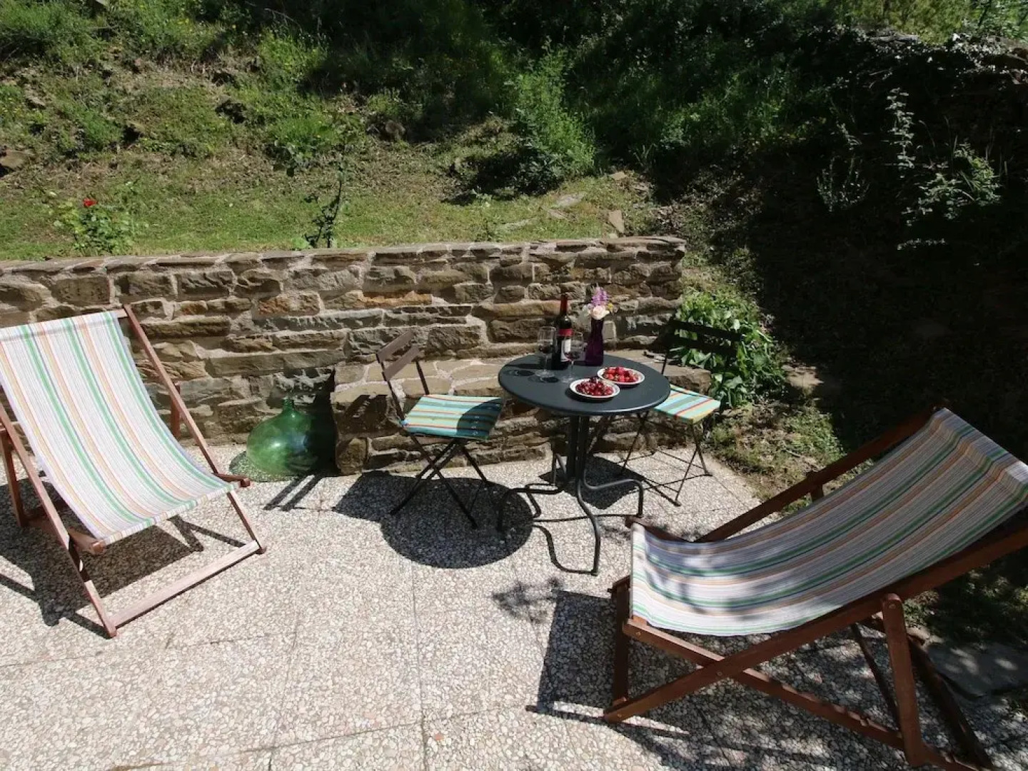 Rustic Country House in the Hills and Forests With Swimming Pool