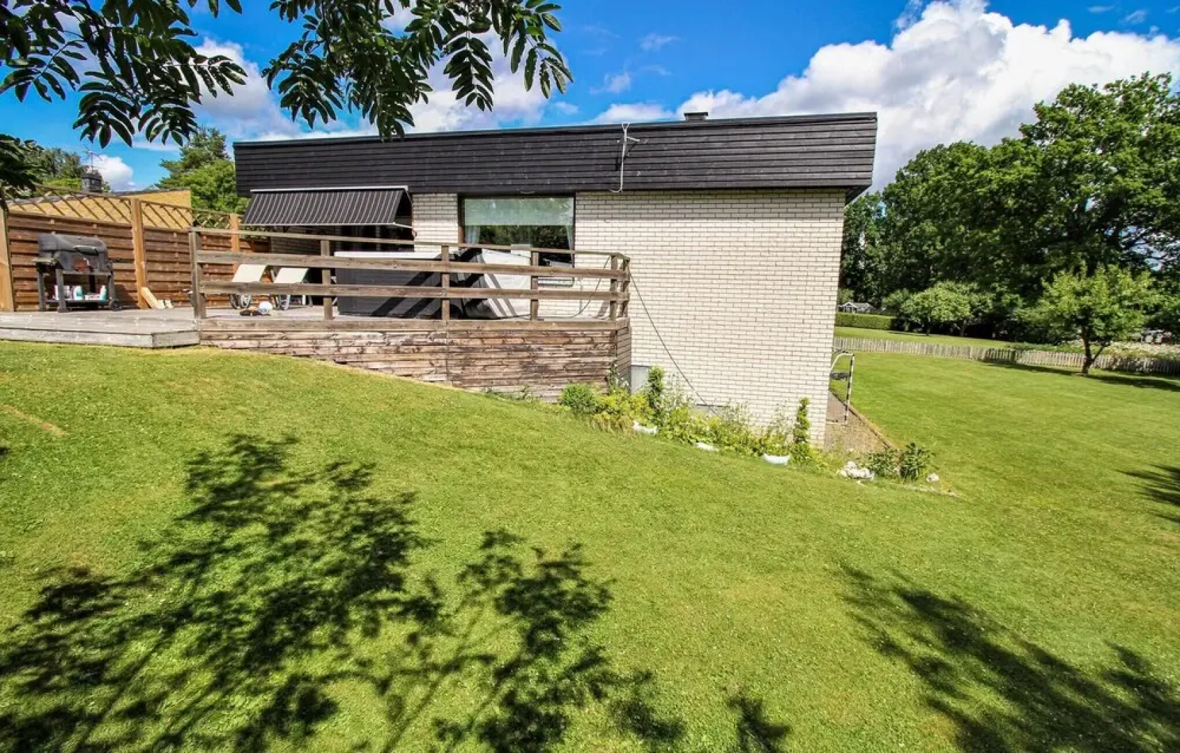 Nice Home in Lammhult With Jacuzzi, Wifi and 4 Bedrooms