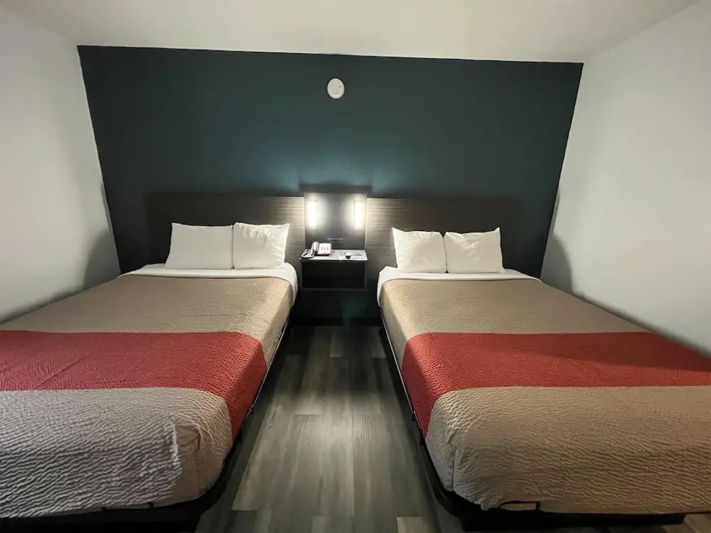 Studio 6 Suites Urbana, IL