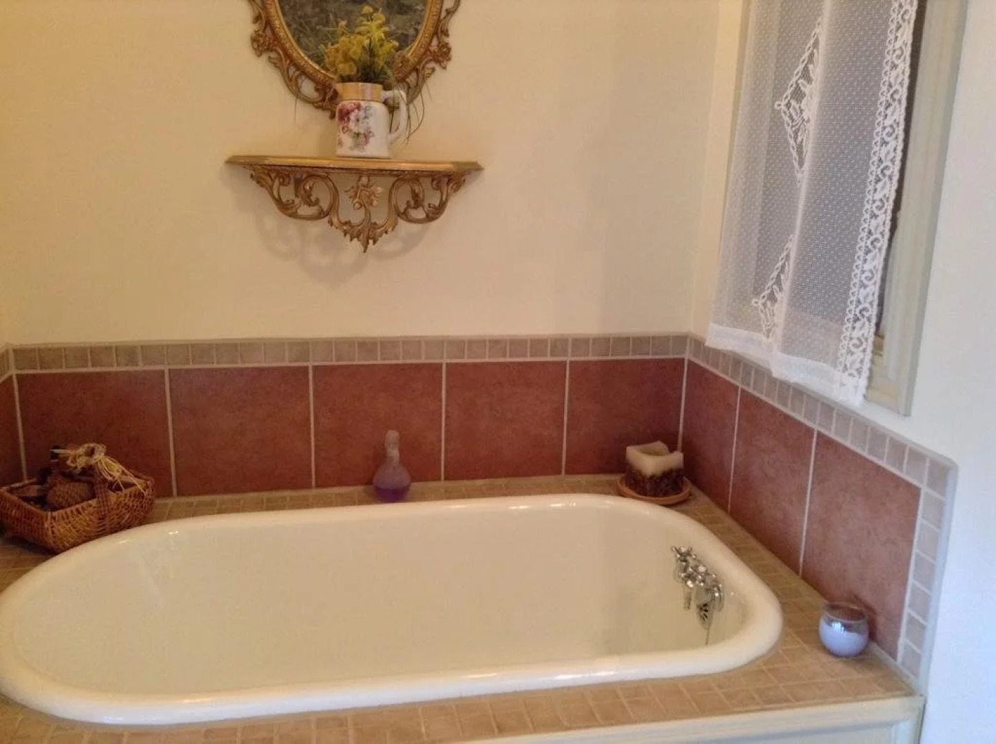 Le Manoir du Rocher B & B