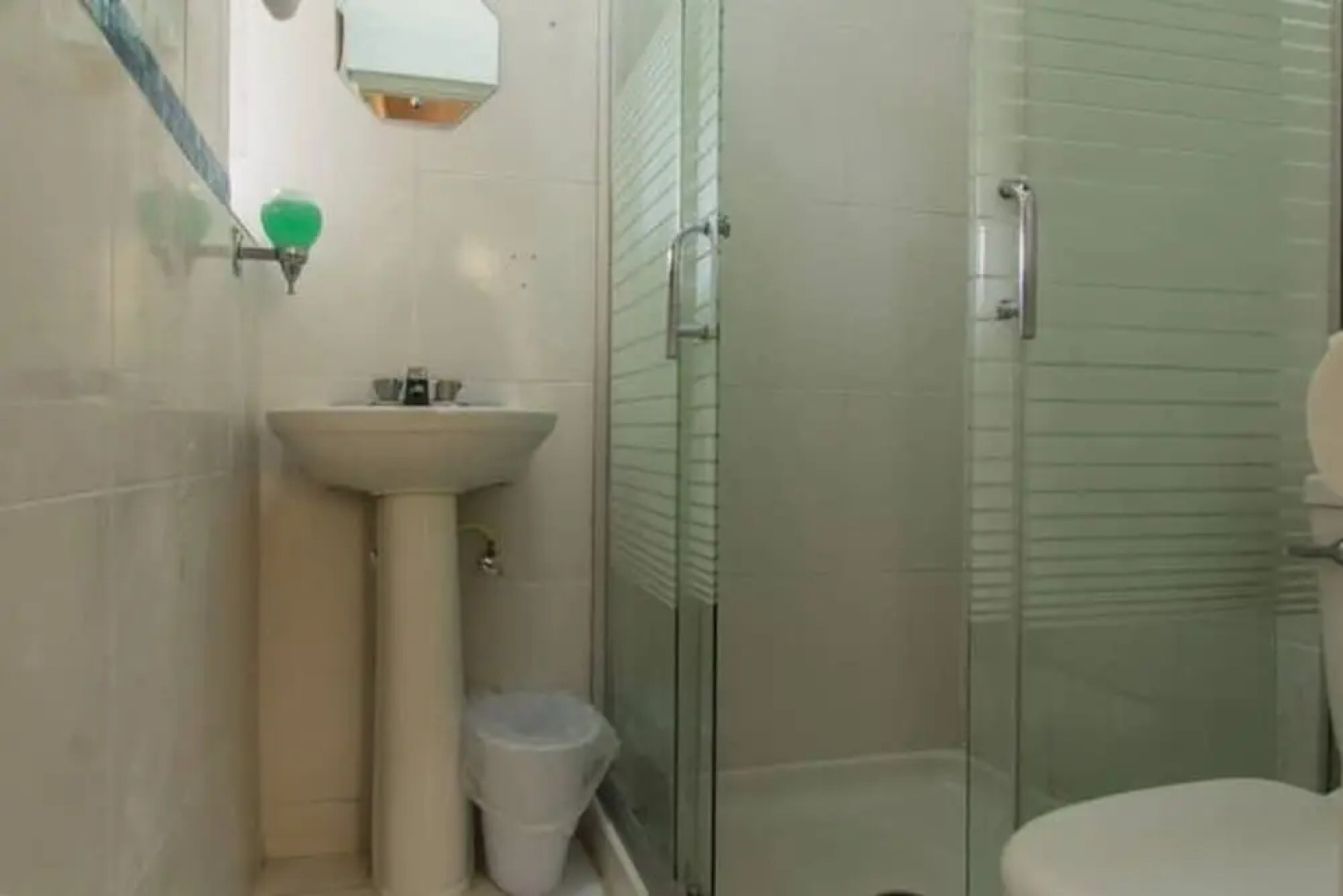 The Grand Sinopia Inn Portland