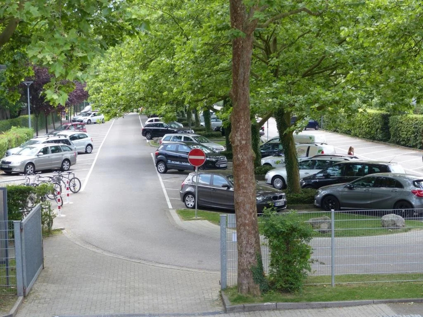 FT Hotel & Restaurant