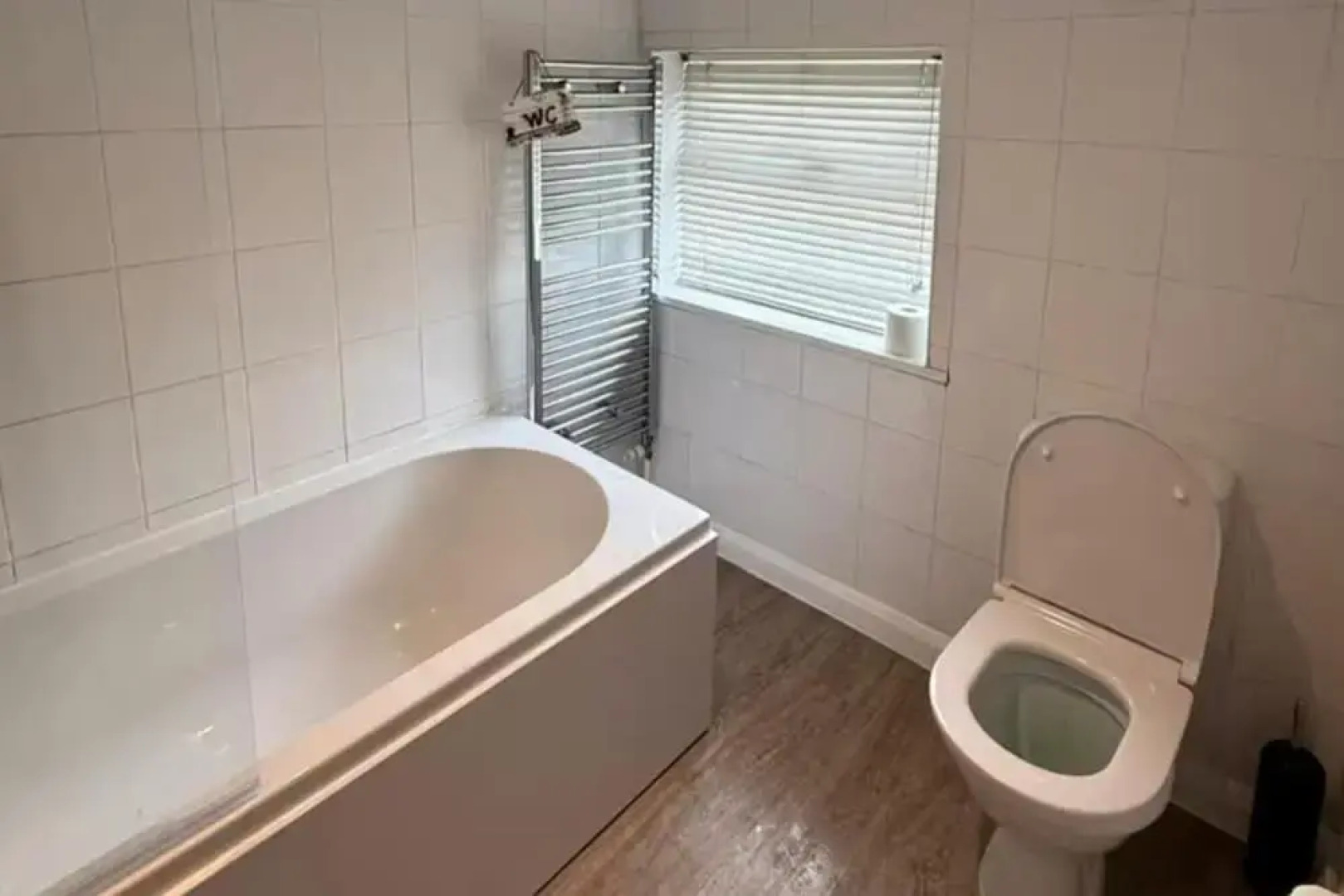 Charming Middlewich House - Sleeps 4