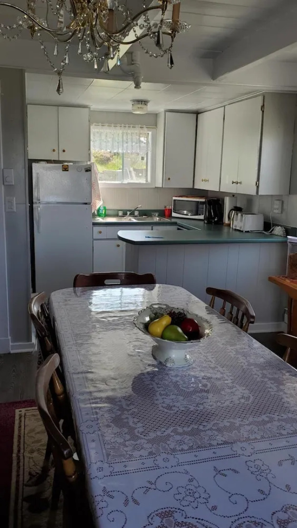 Hillside Bed & Breakfast