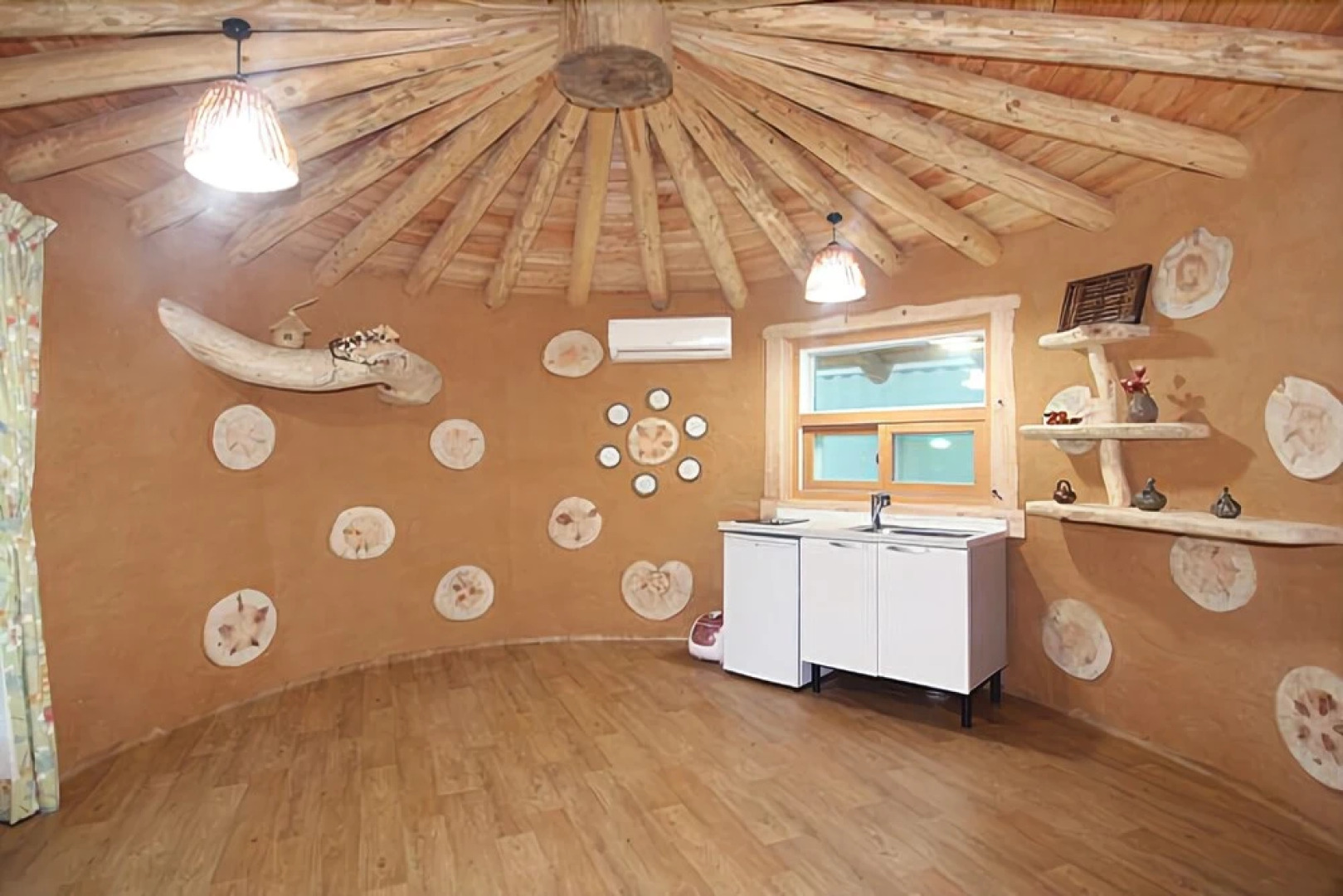 Hadong Clay House Landscape Pension