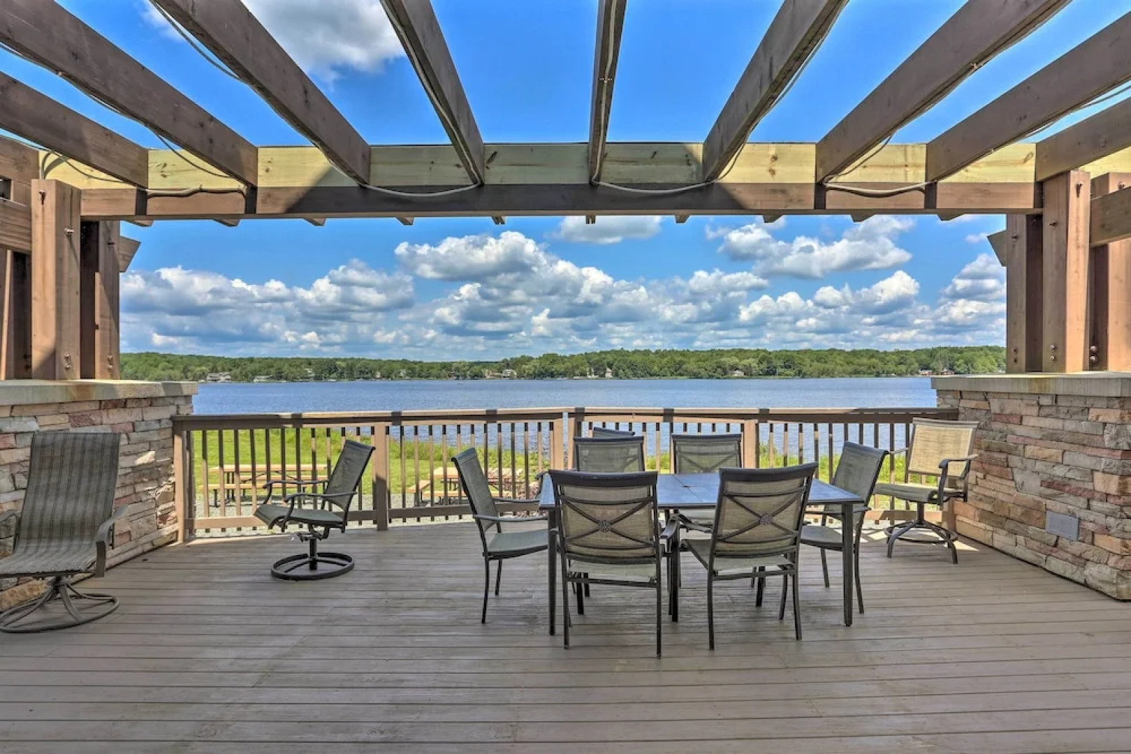 Hot Tub & Resort Amenities: Pocono Lake Retreat!