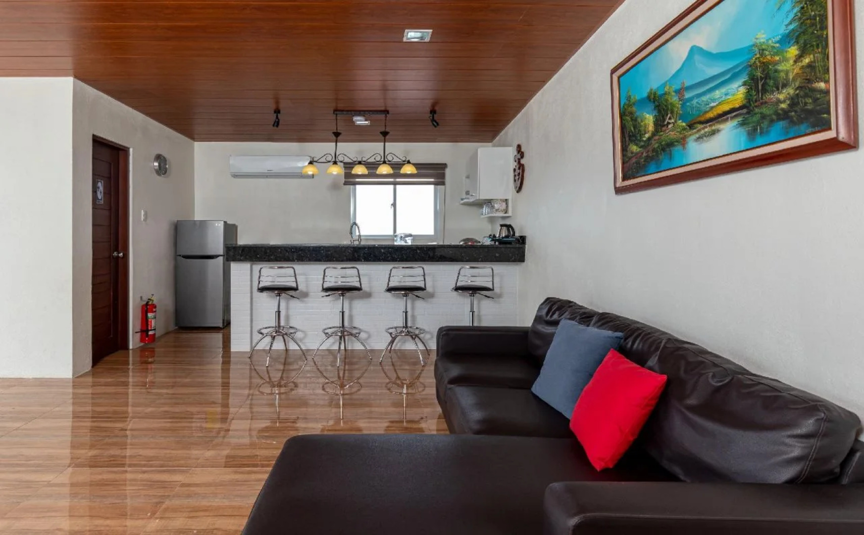 Roncales Travellers Inn