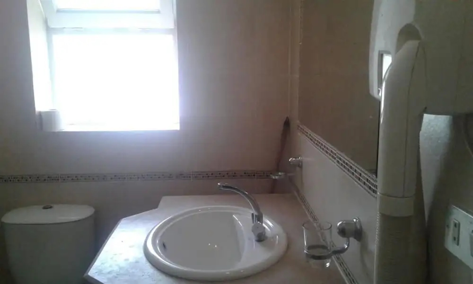 Villa with Private Pool & Hot Tub