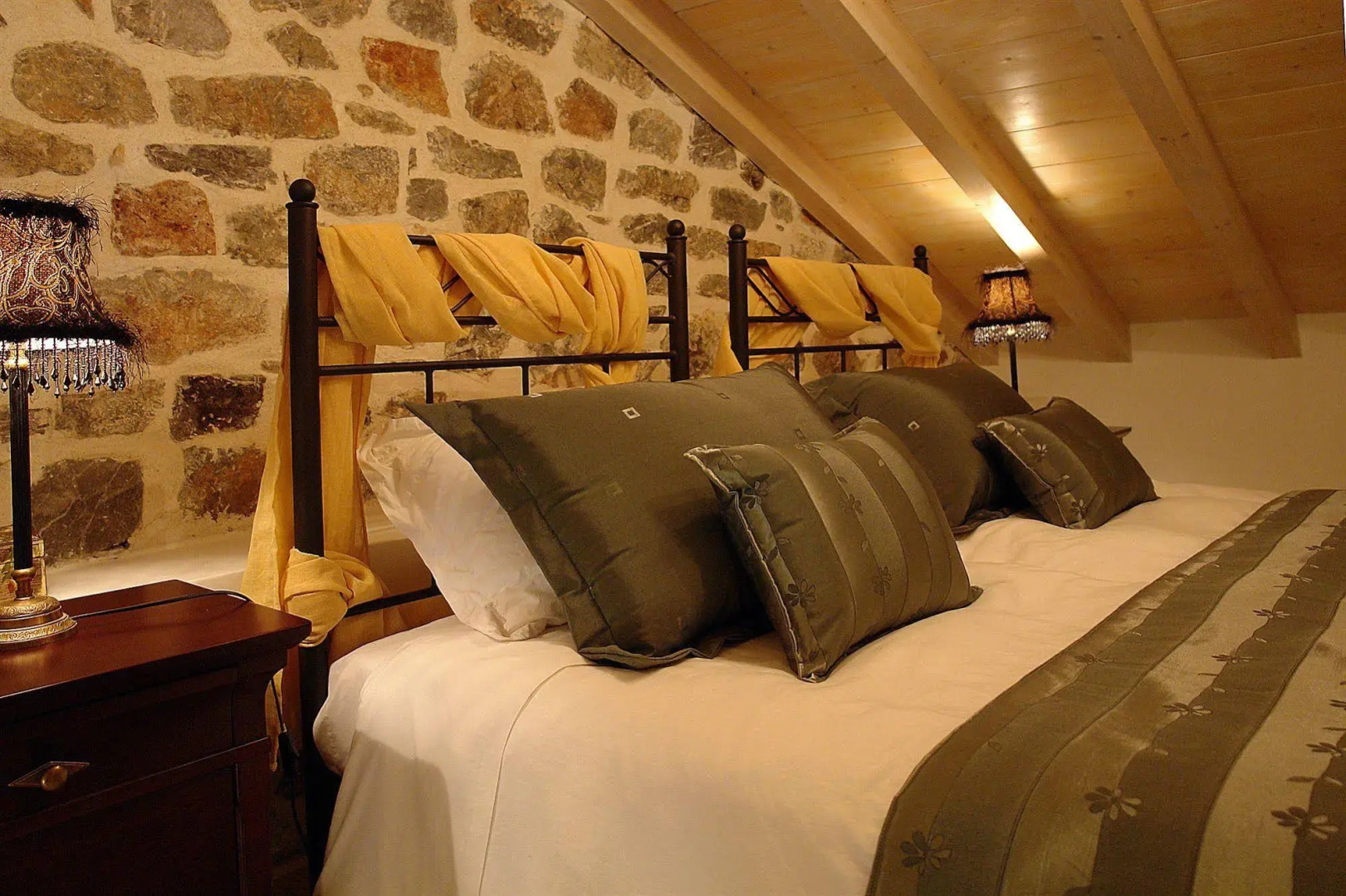 PortaDelMare Deluxe Suites