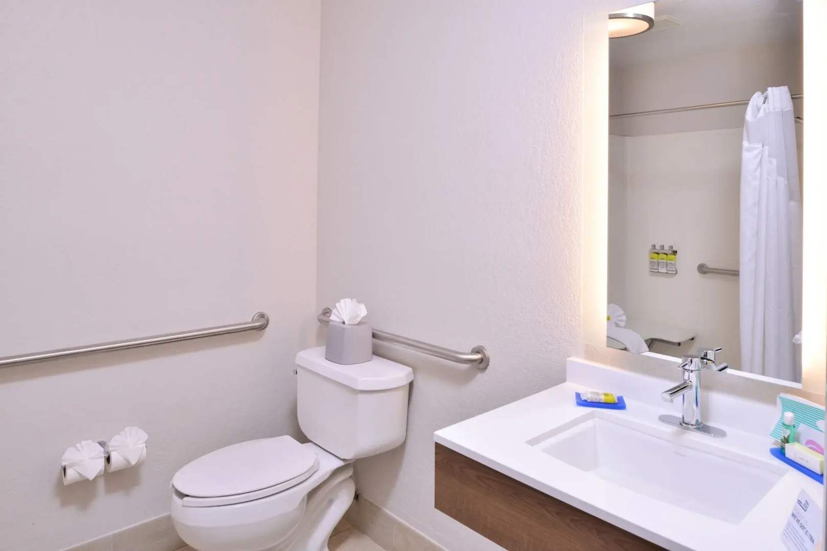 Holiday Inn Express Arcata / Eureka - Airport Area by IHG
