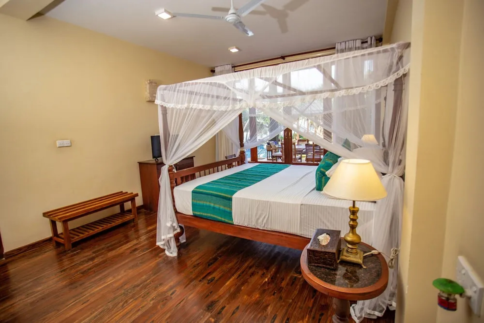 South Point Ocean - Whole Villa 8 Bedroom (Sleep 16)