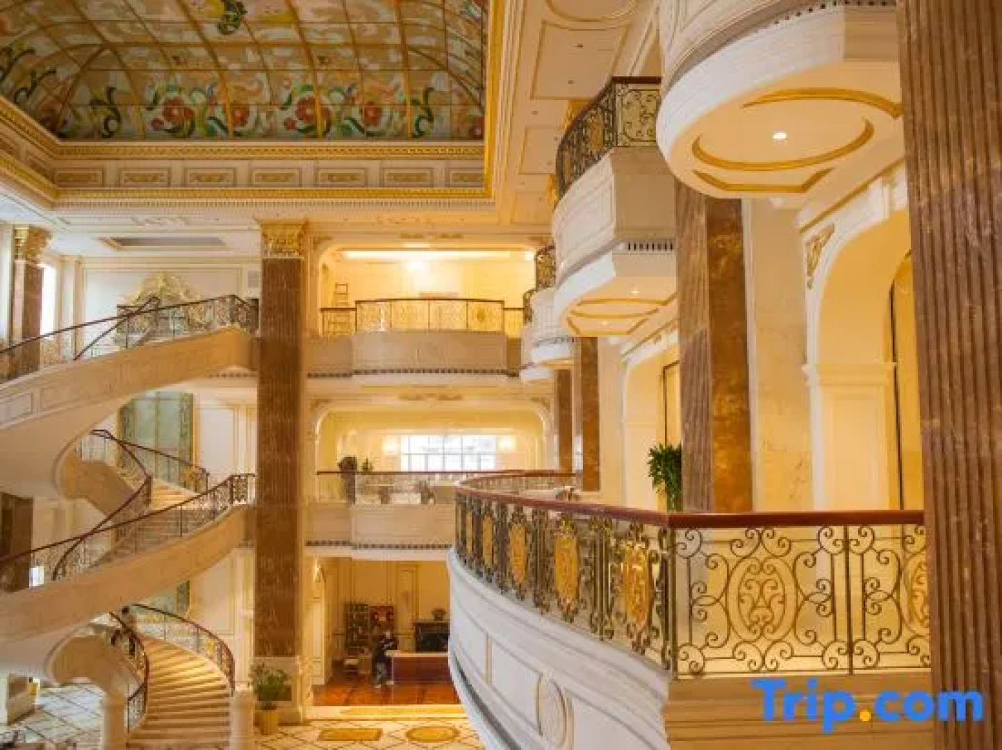 Jinshi International Hotel