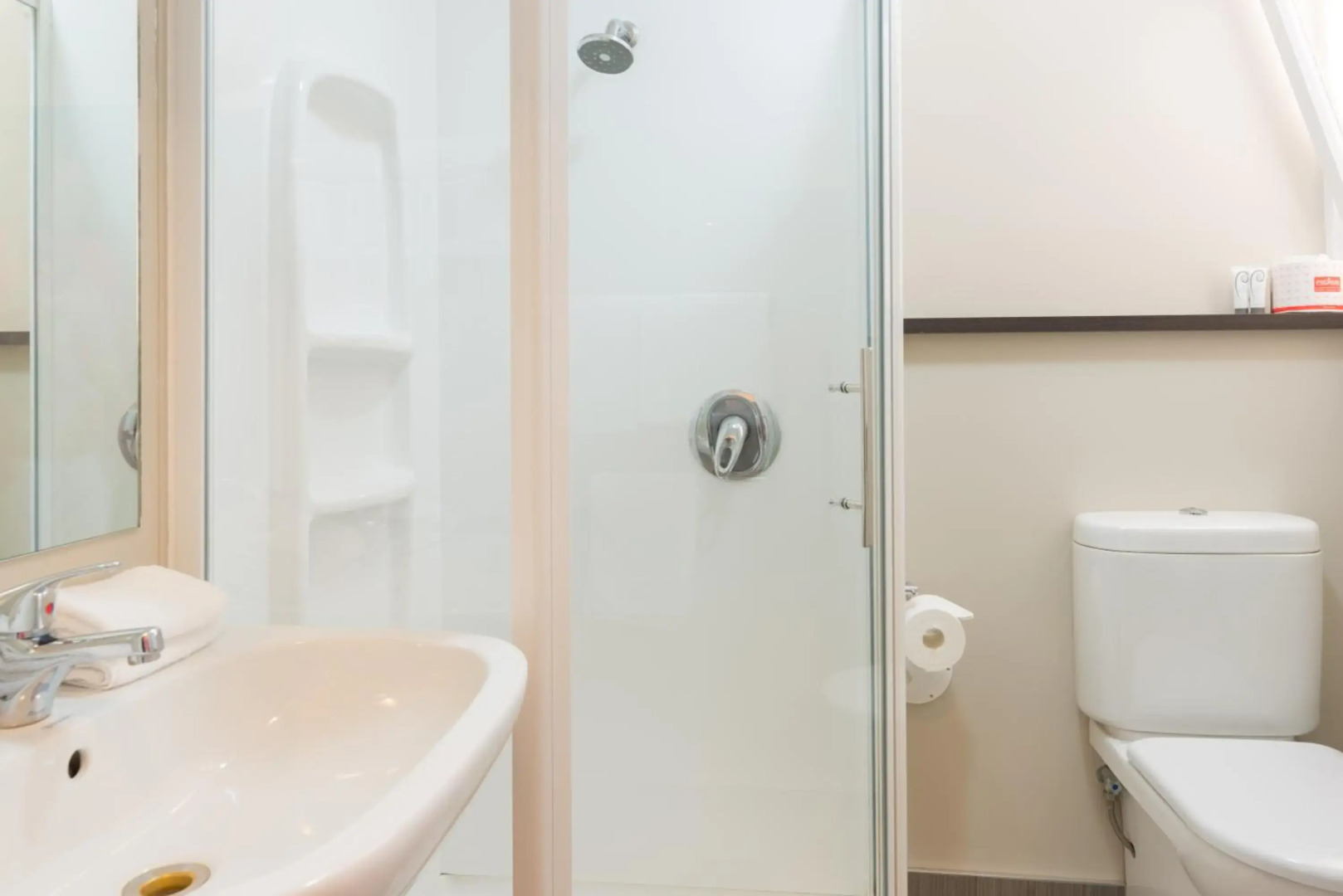 Discovery Settlers Hotel