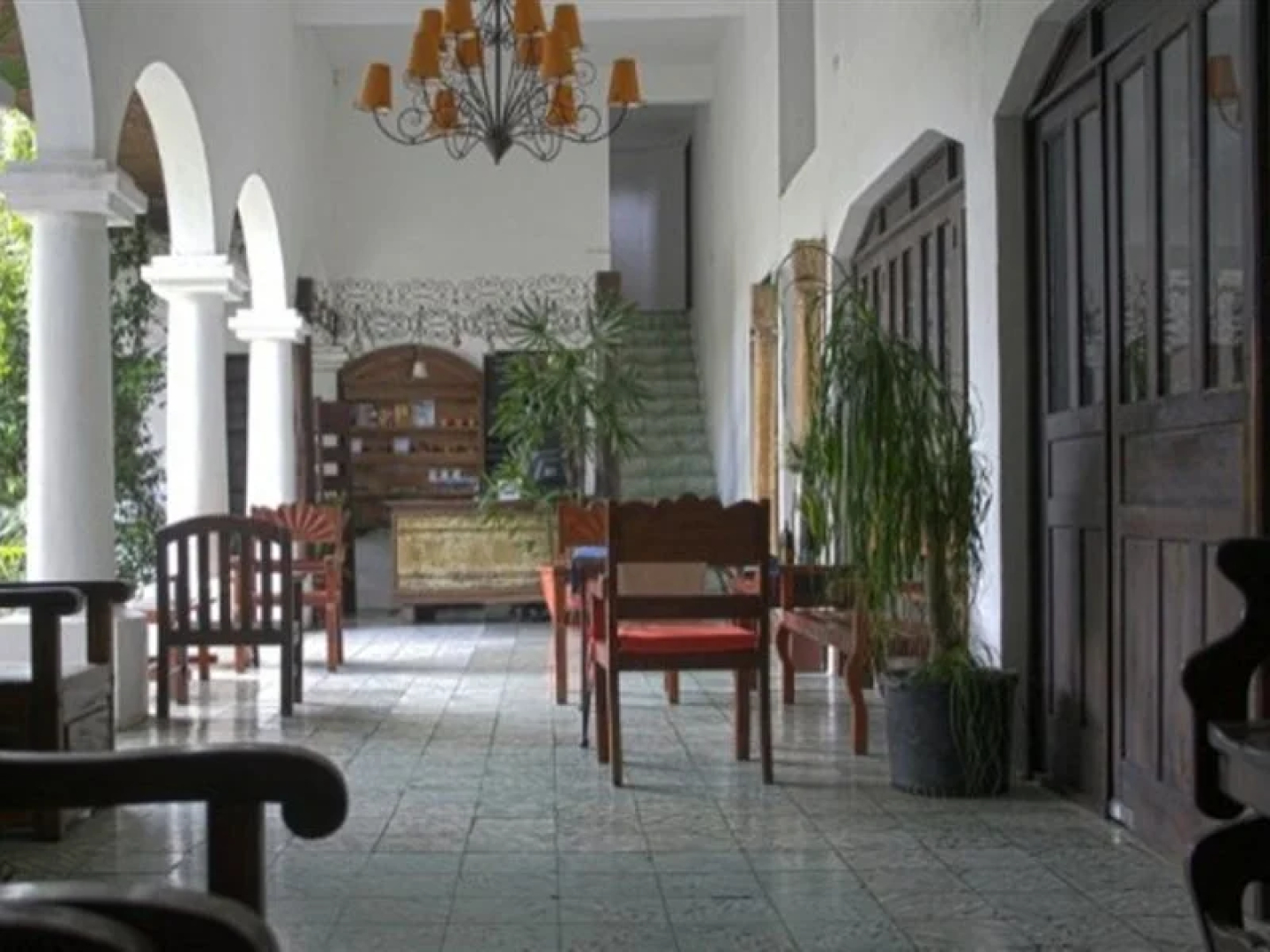 Hotel Las Puertas