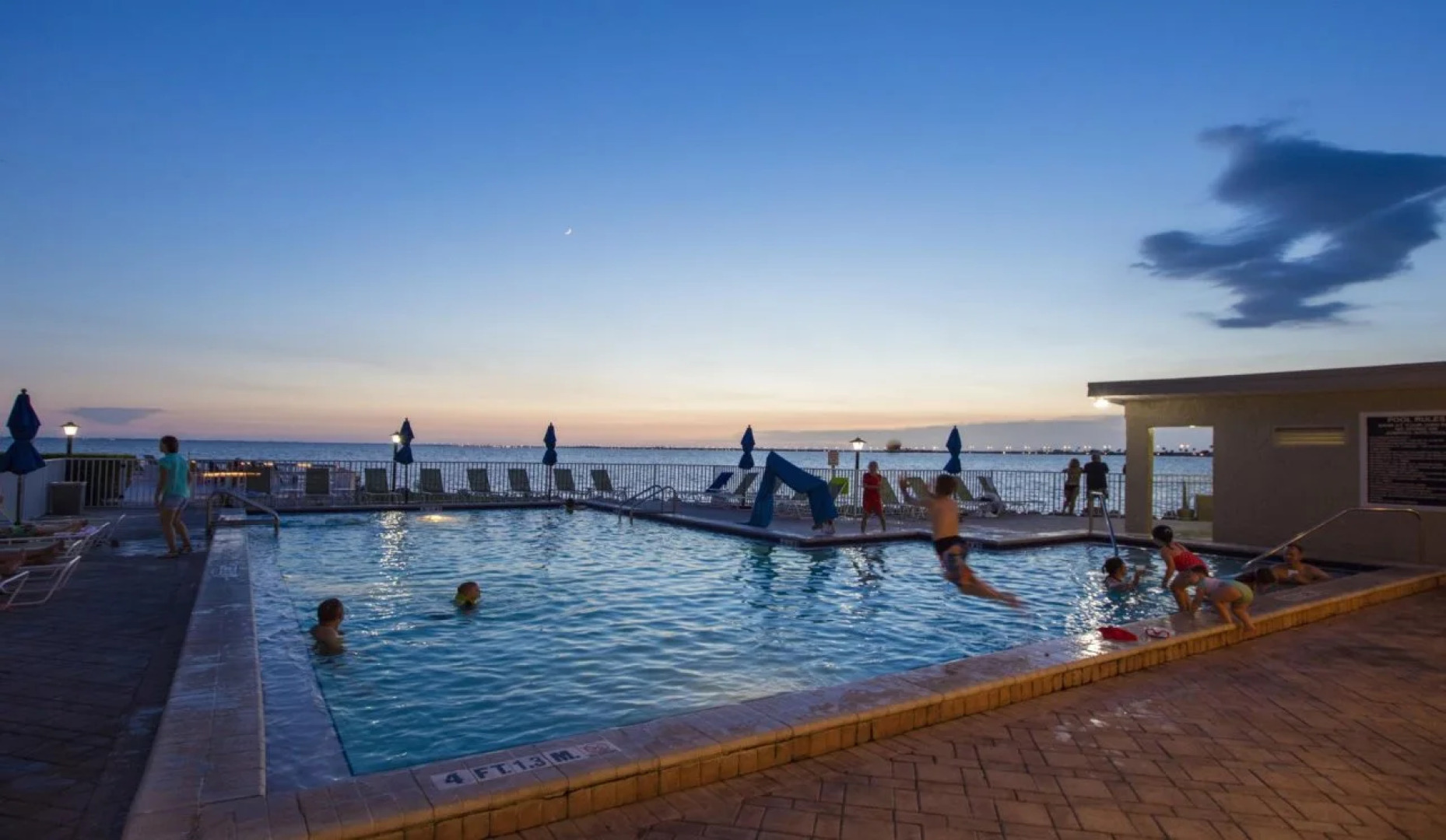 Sailport Waterfront Suites