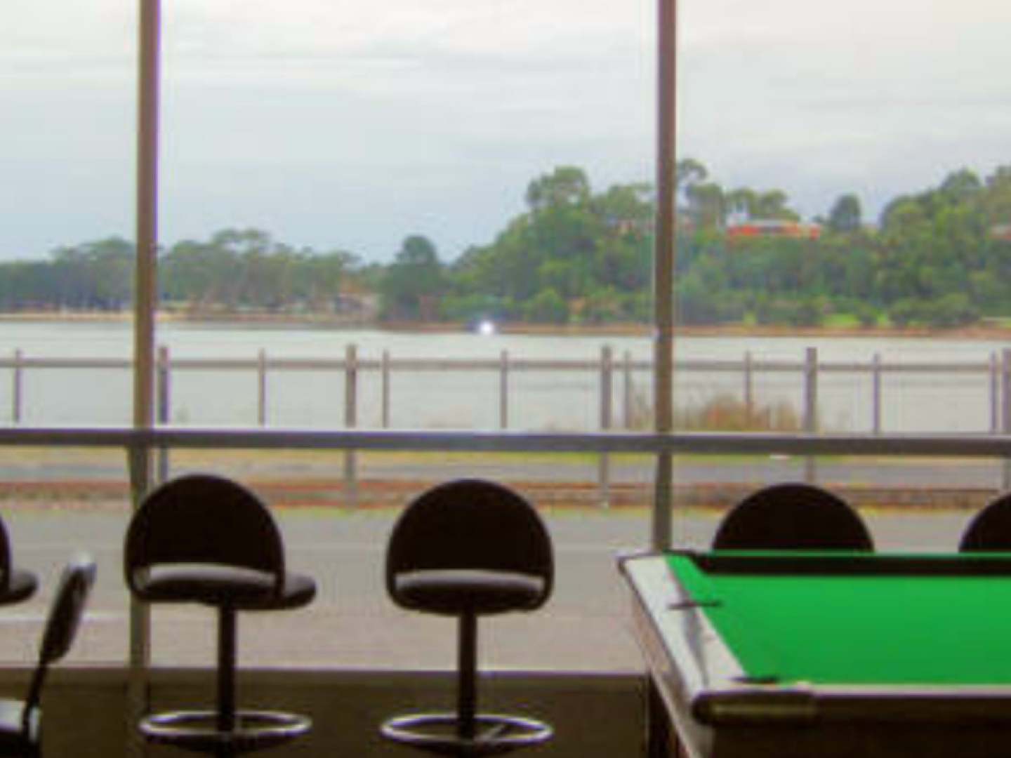 Regatta Point Tavern