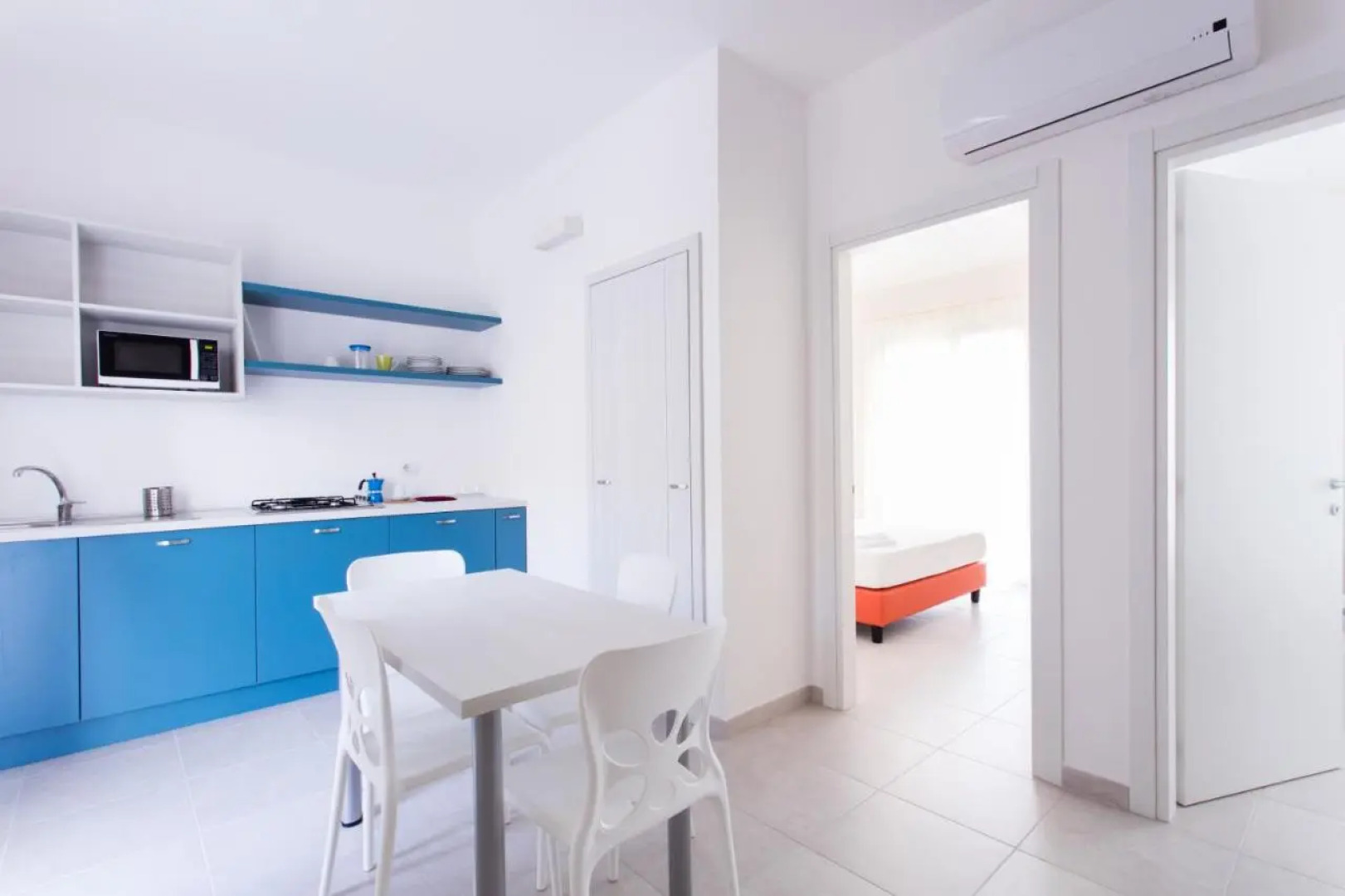 Luna Minoica Suites and Apartments