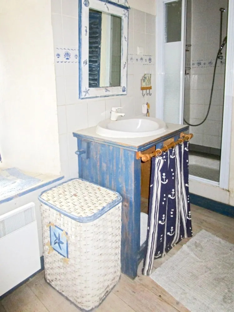 House With 3 Bedrooms in Bretteville, With Furnished Garden and Wifi -