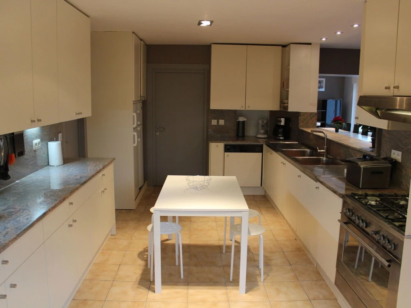 Gorgeous Group Residence For 20 People With Sauna Within Walking Distance Of The Beach