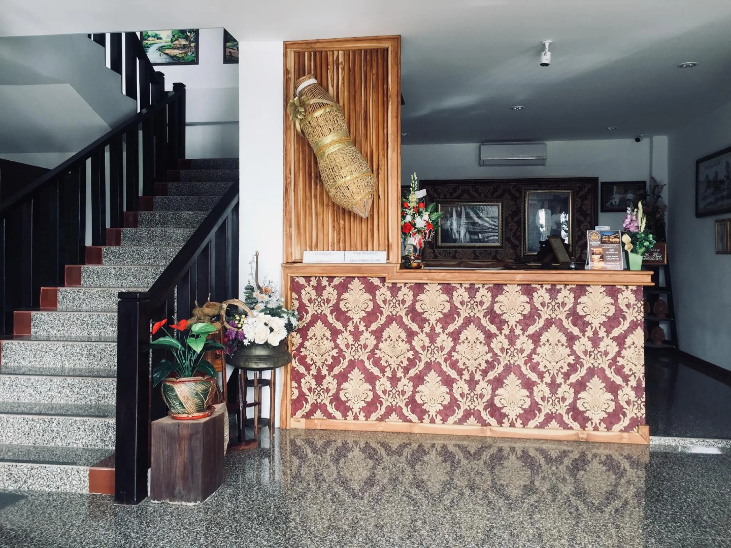 Dongsay Hotel Thakhek