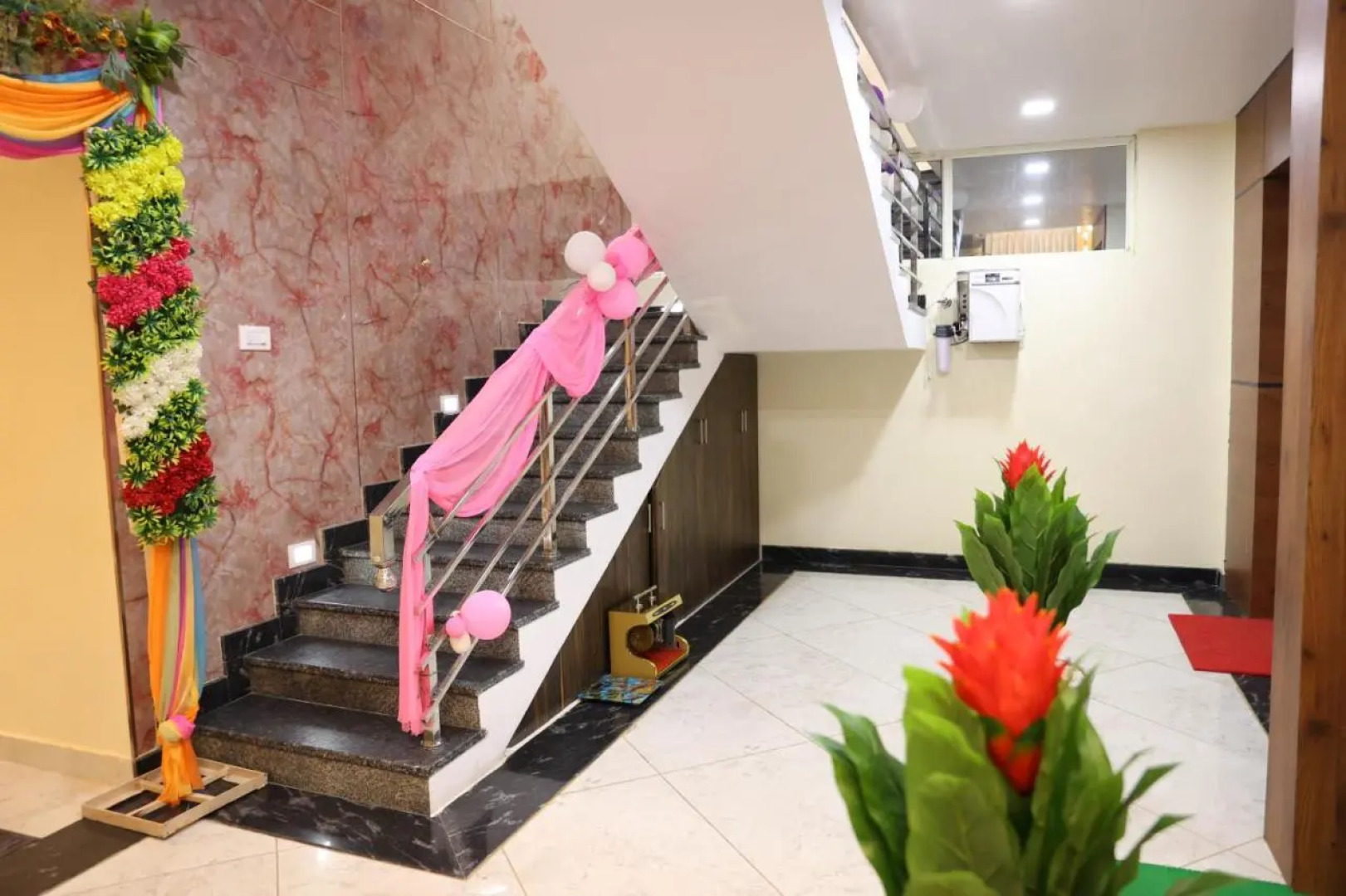 Sunshine International Boarding & Lodging