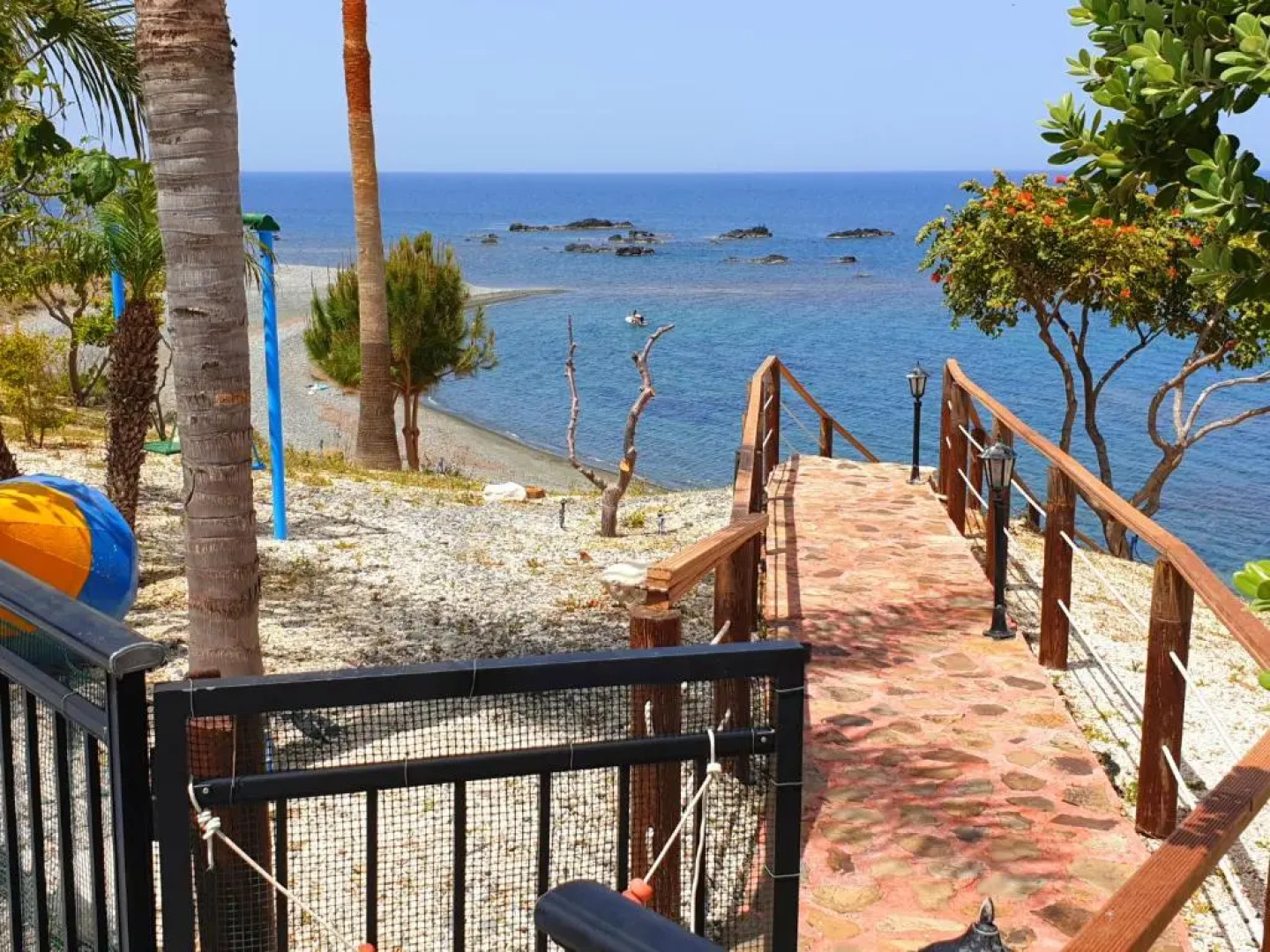 Astrofegia Beach Villa