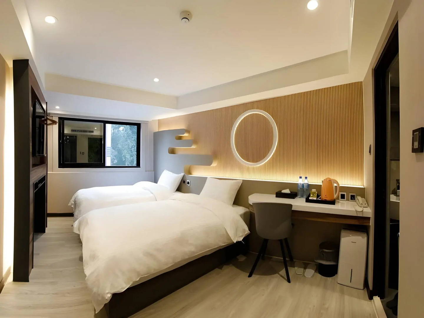 Alishan Shermuh Int' Tourist Hotel