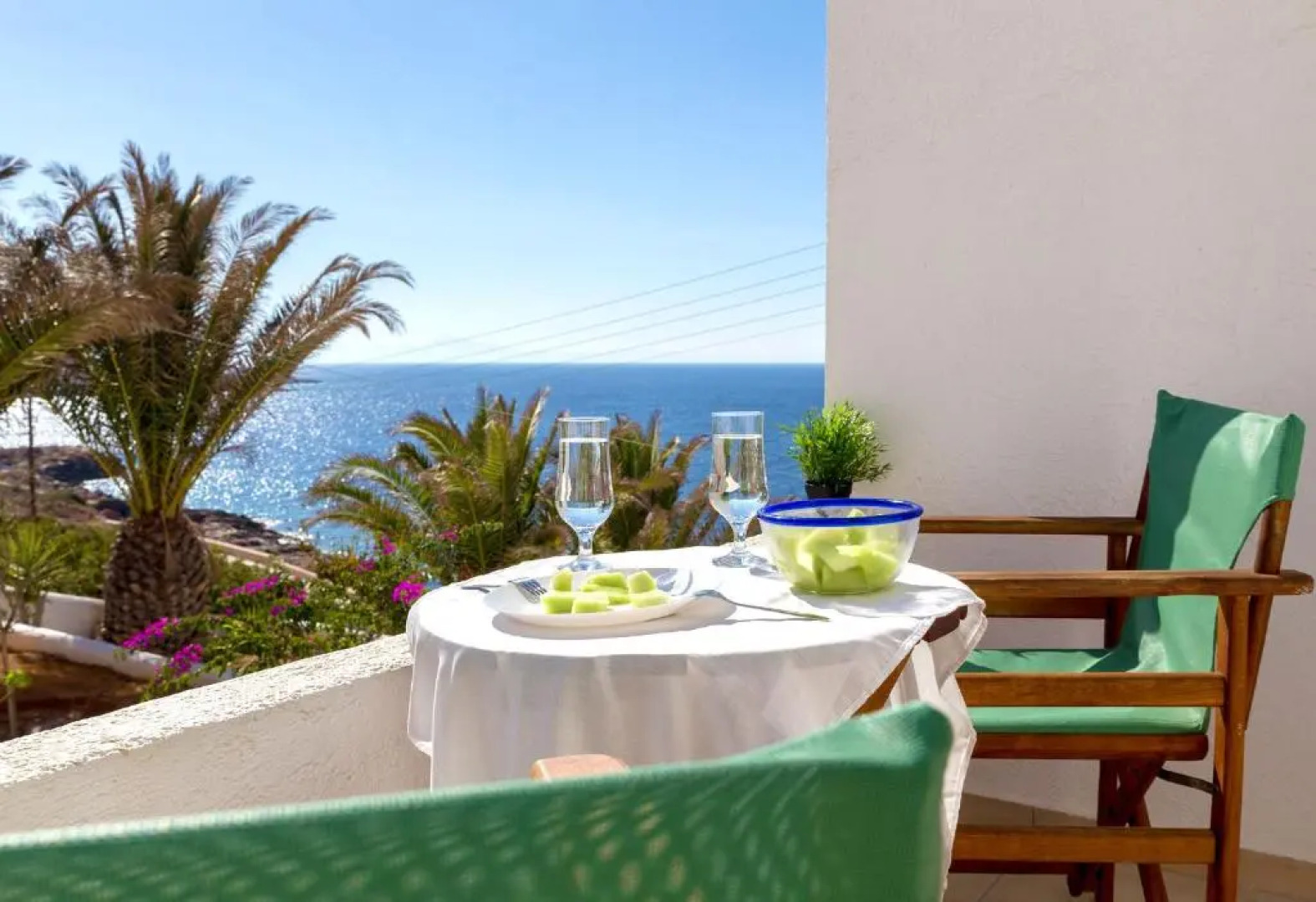 Pahivouni Studios & Suites