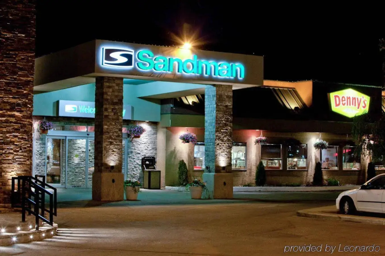 Sandman Hotel Edmonton West