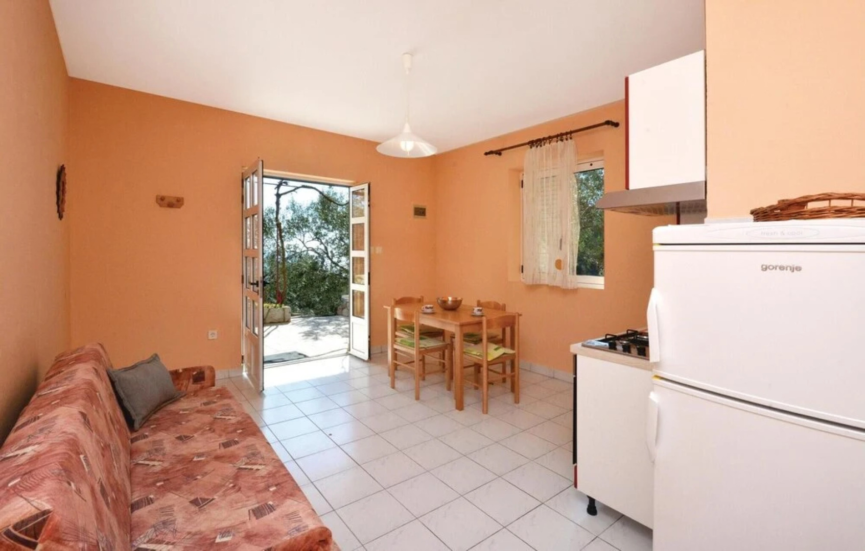Amazing Home in Ivan Dolac With Wifi and 1 Bedrooms
