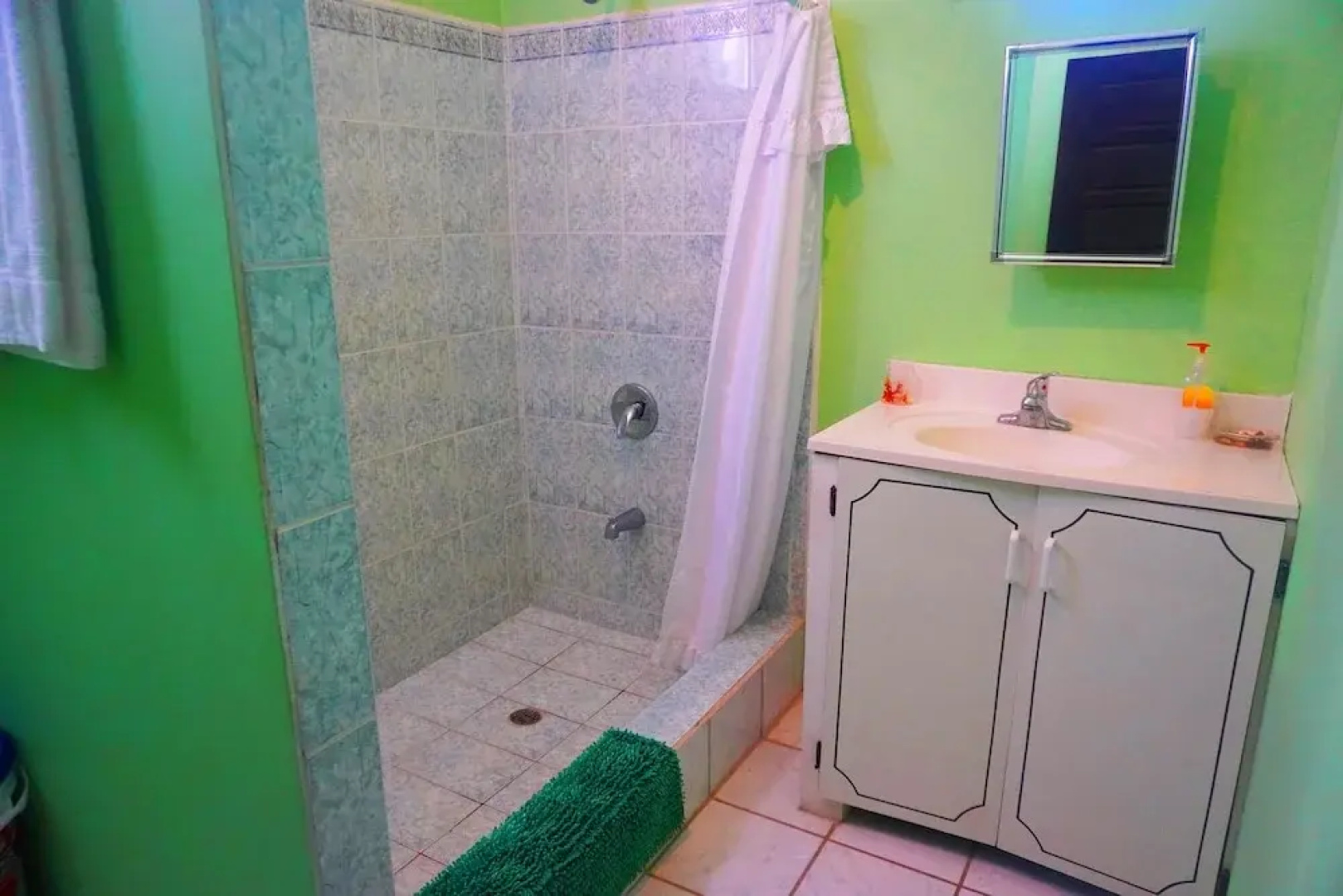 See Belize Vacation Rentals