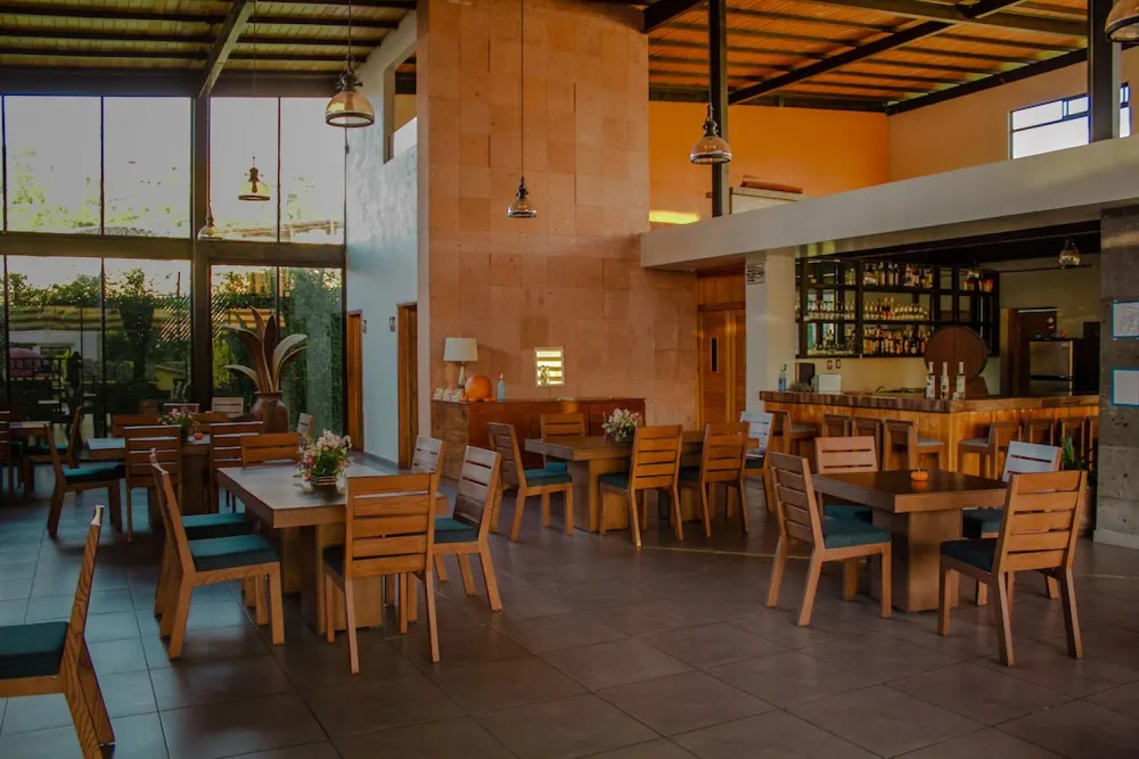 Hotel Rancho Tabachines
