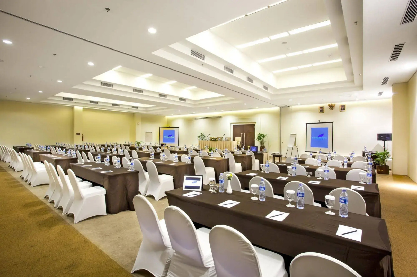 Padjadjaran Suites Hotel Bogor