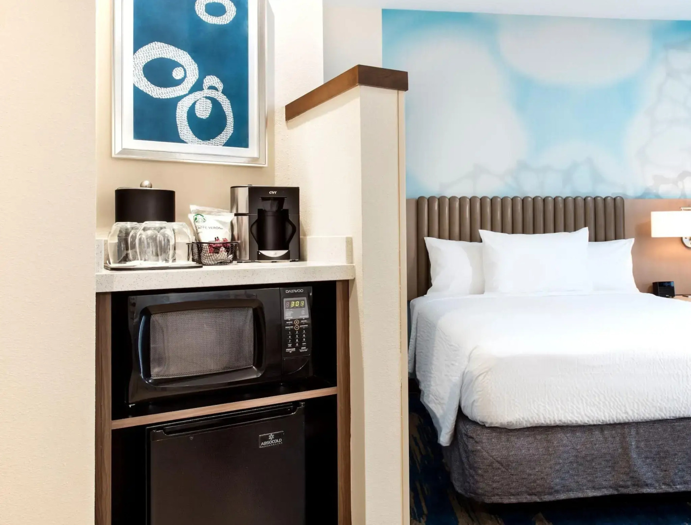 Courtyard by Marriott Faro Blanco Resort