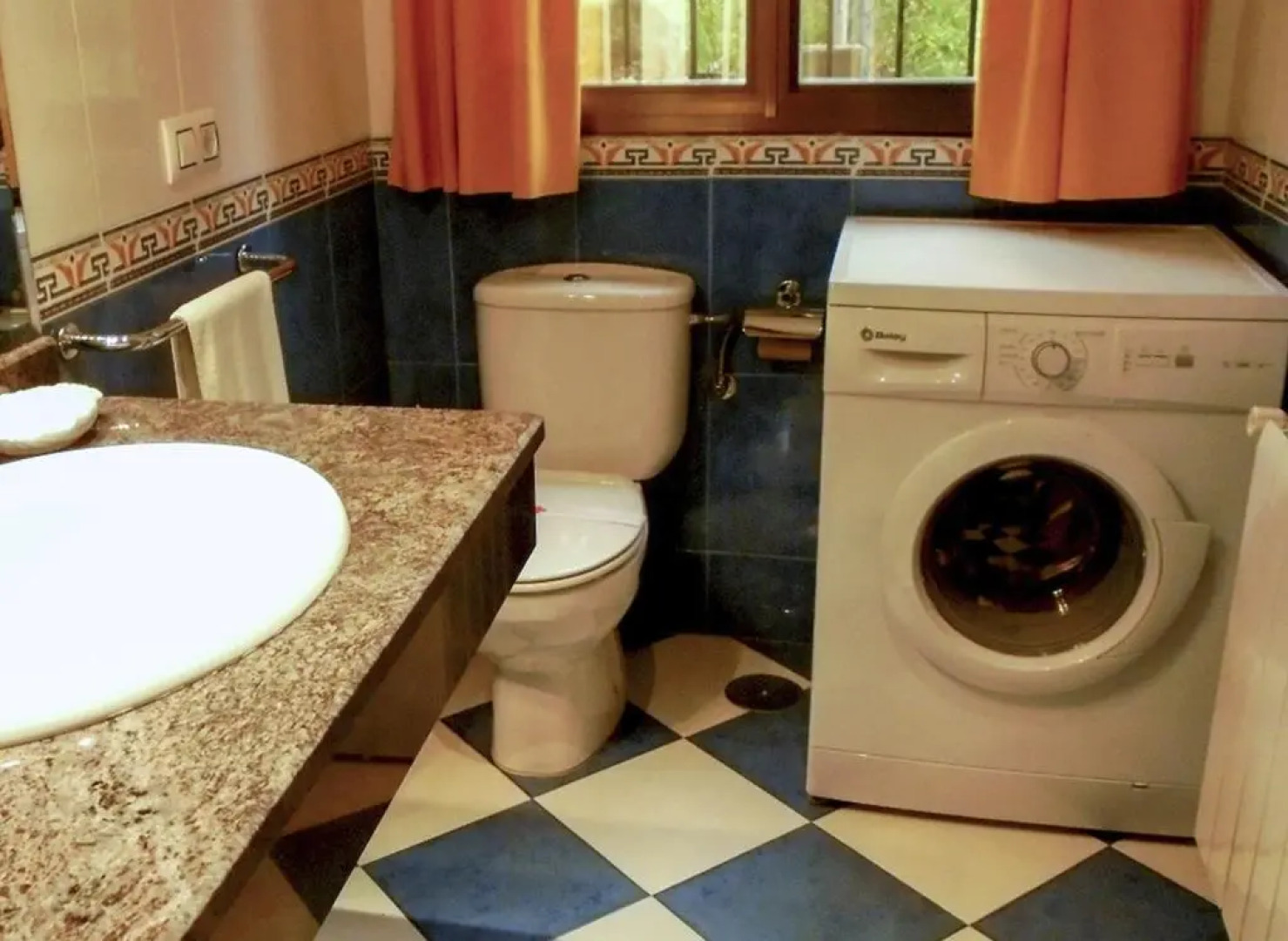 Apartamentos Monasterio