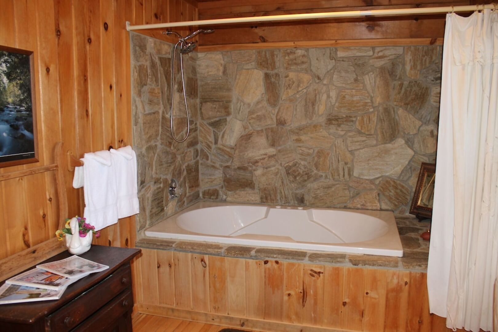 Riverside Log Cabins