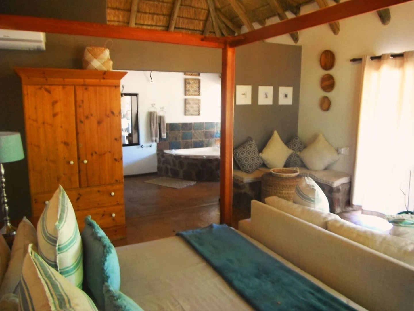 Mangwa Valley Game Lodge & Spa
