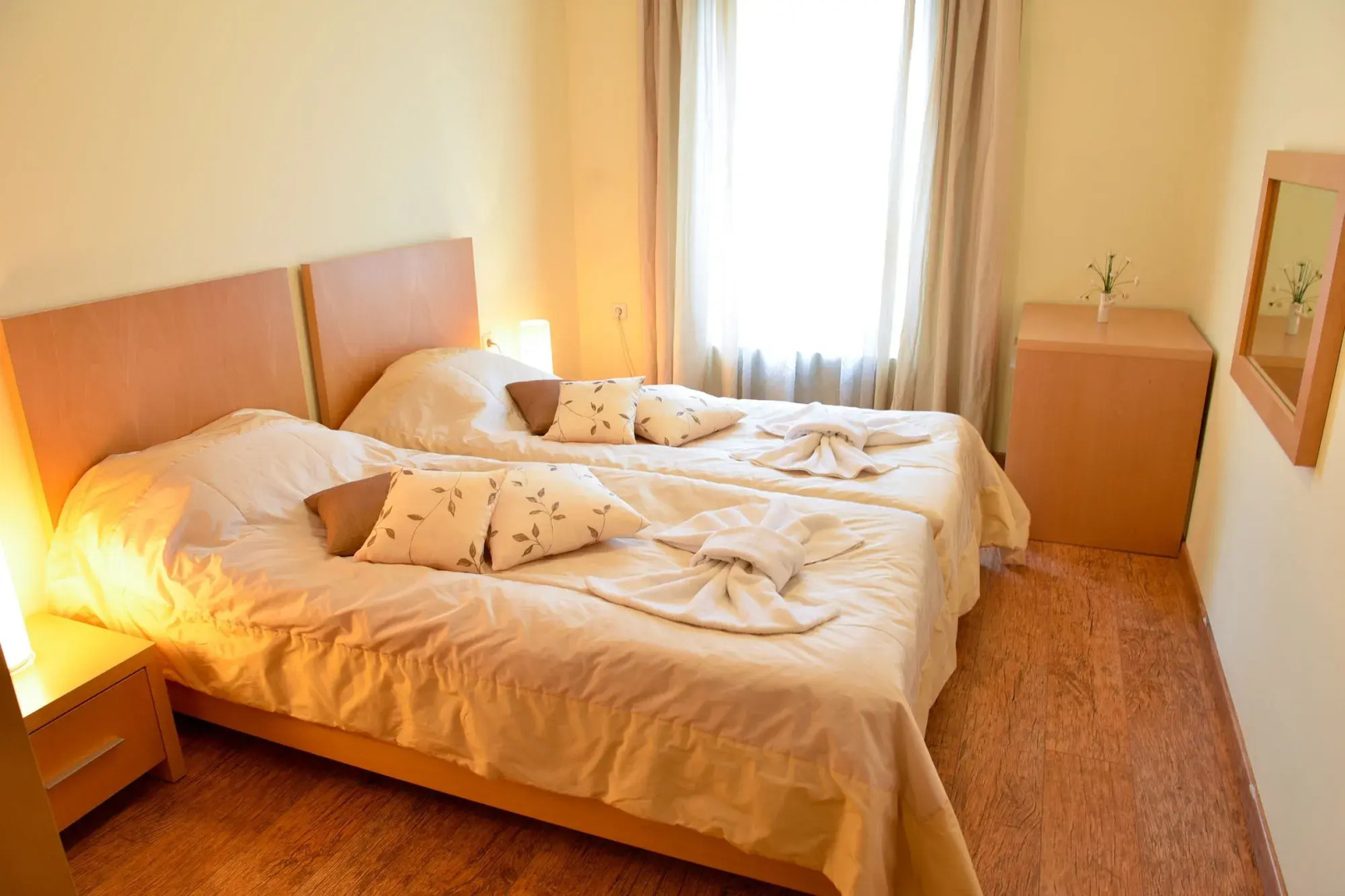 Hotel Bojur & Bojurland Apartment Complex