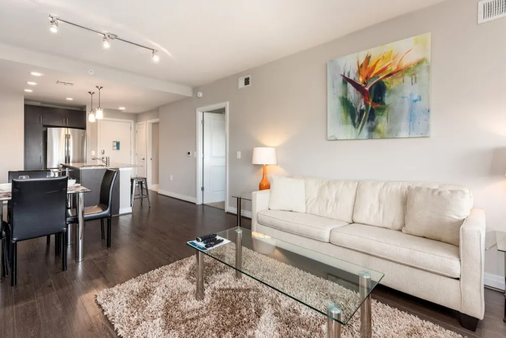 Global Luxury Suites at Hidden Creek