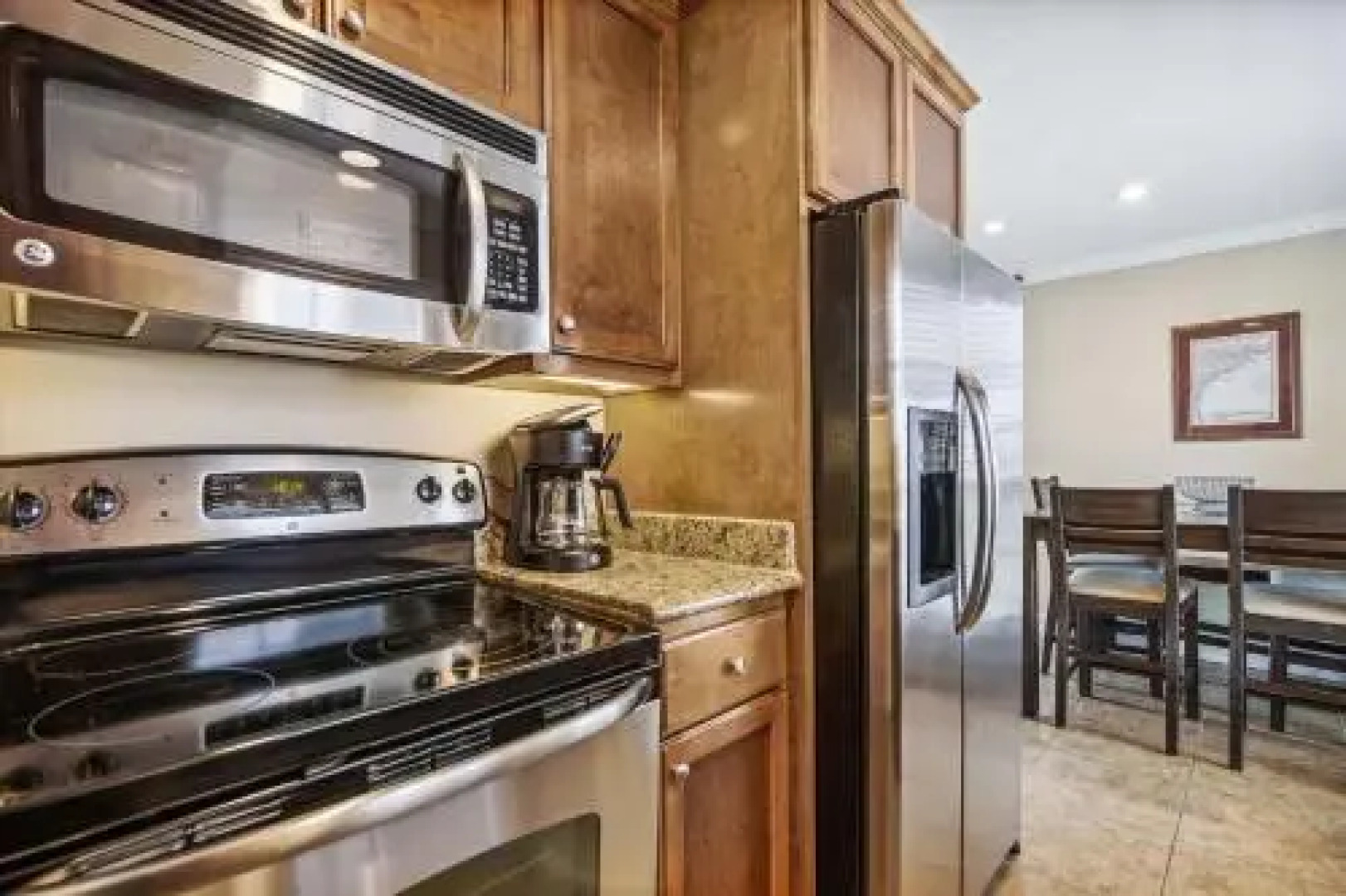 The Regal Seagull by RedAwning