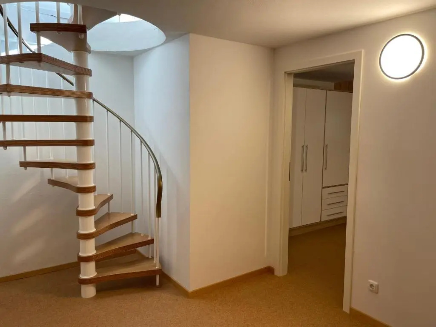 Großzügiges Domizil, 90qm, mit Terrasse, Garten und Garage