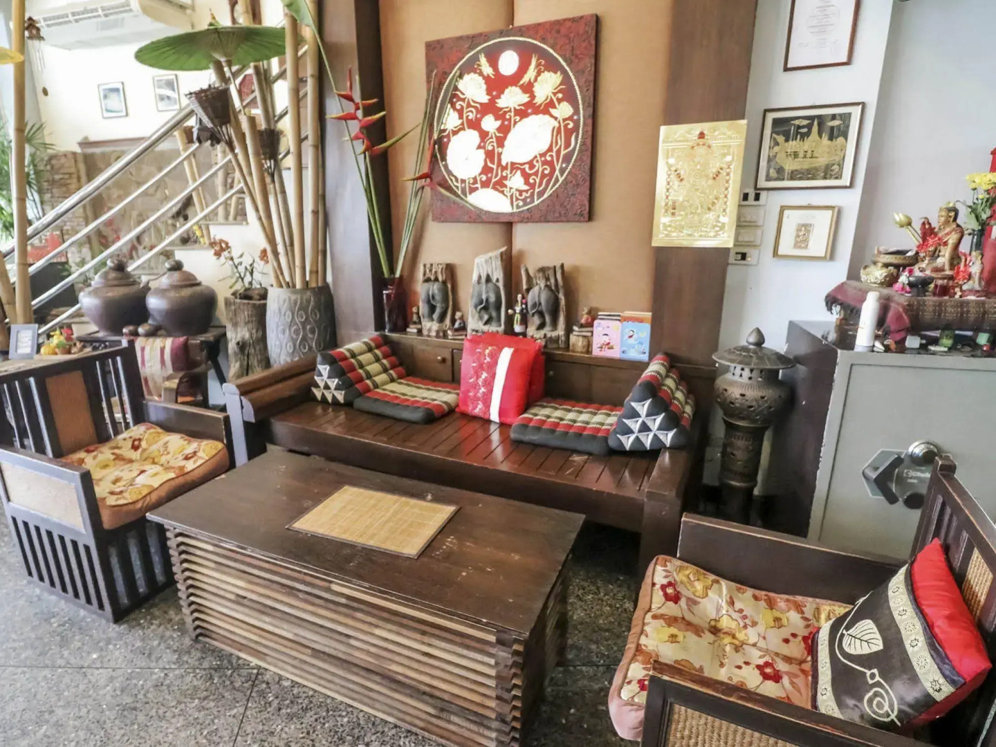 Nida Rooms Lavendar Moon Old Phuket