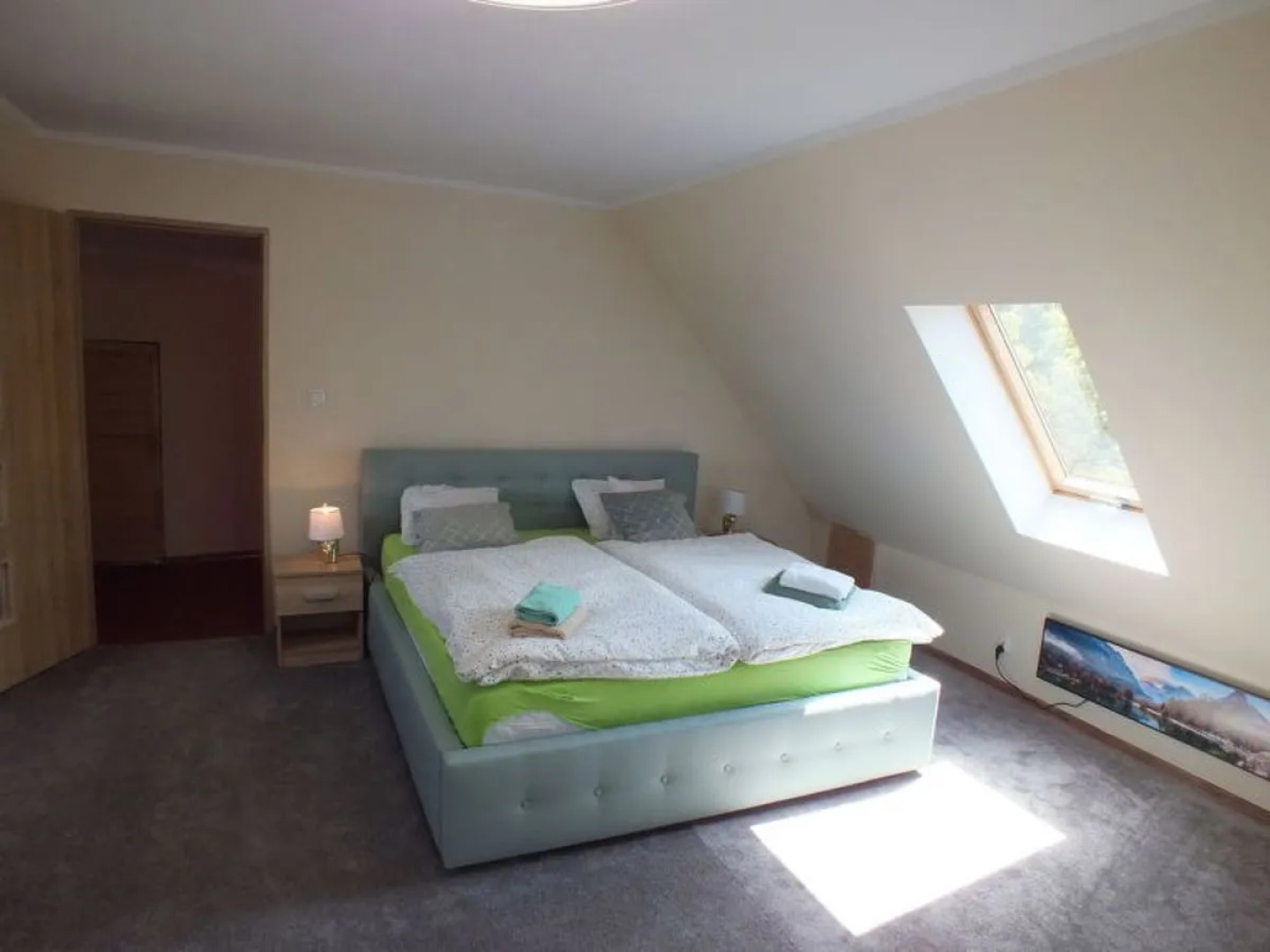 Country House Premium