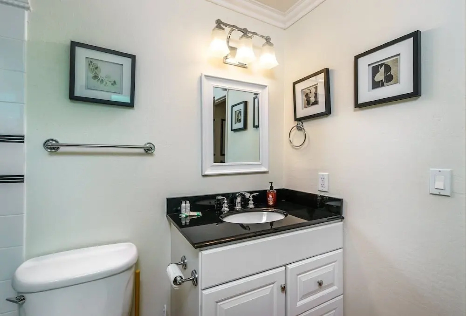 Creme De La Creme 2 - Pet Friendly and Amazing Golf-Course Views by Yosemite Region Resorts