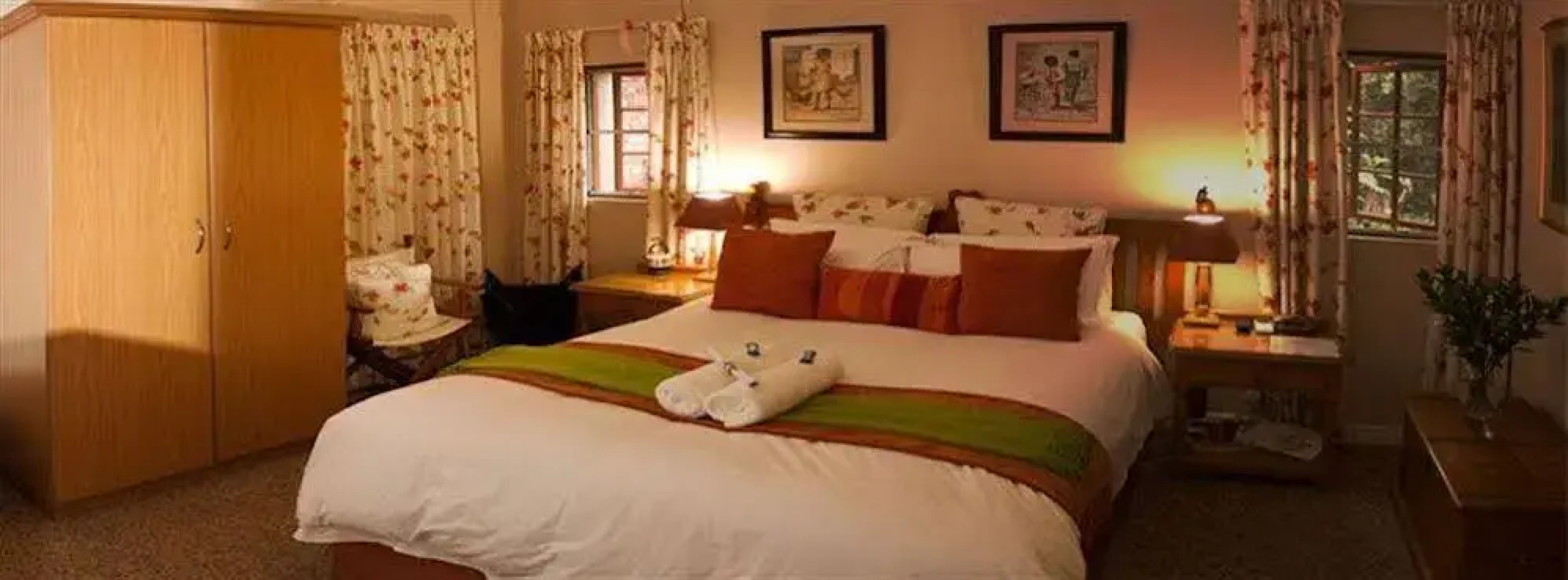 The Colonial on Arundel