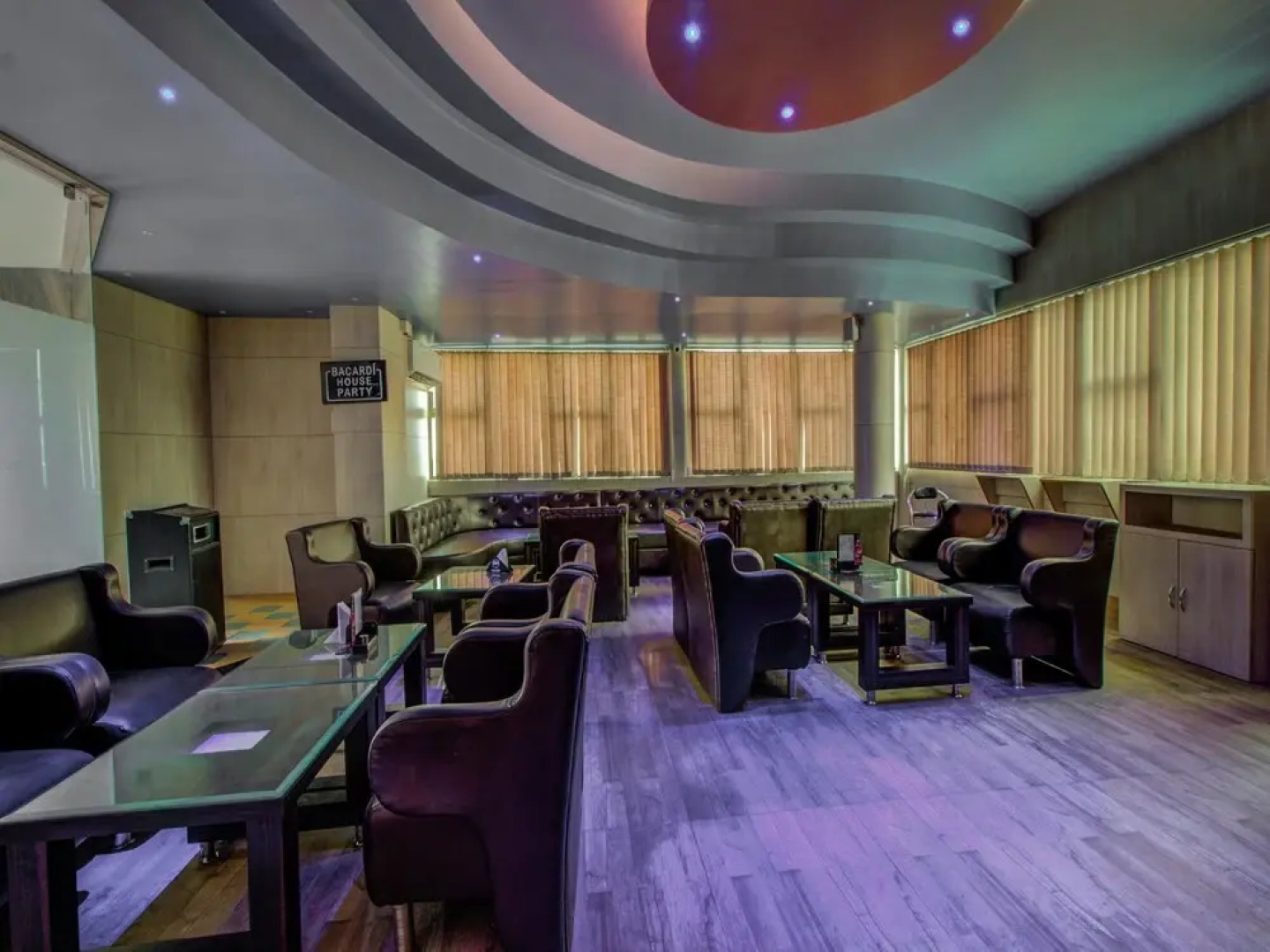 OYO 4843 Hotel City Palace