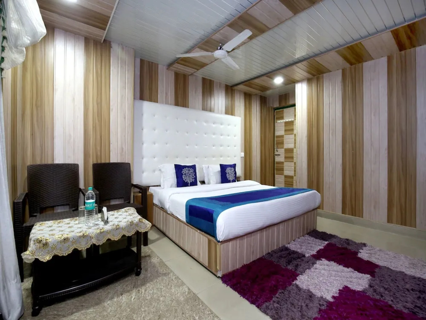 Hotel sai taj Deluxe