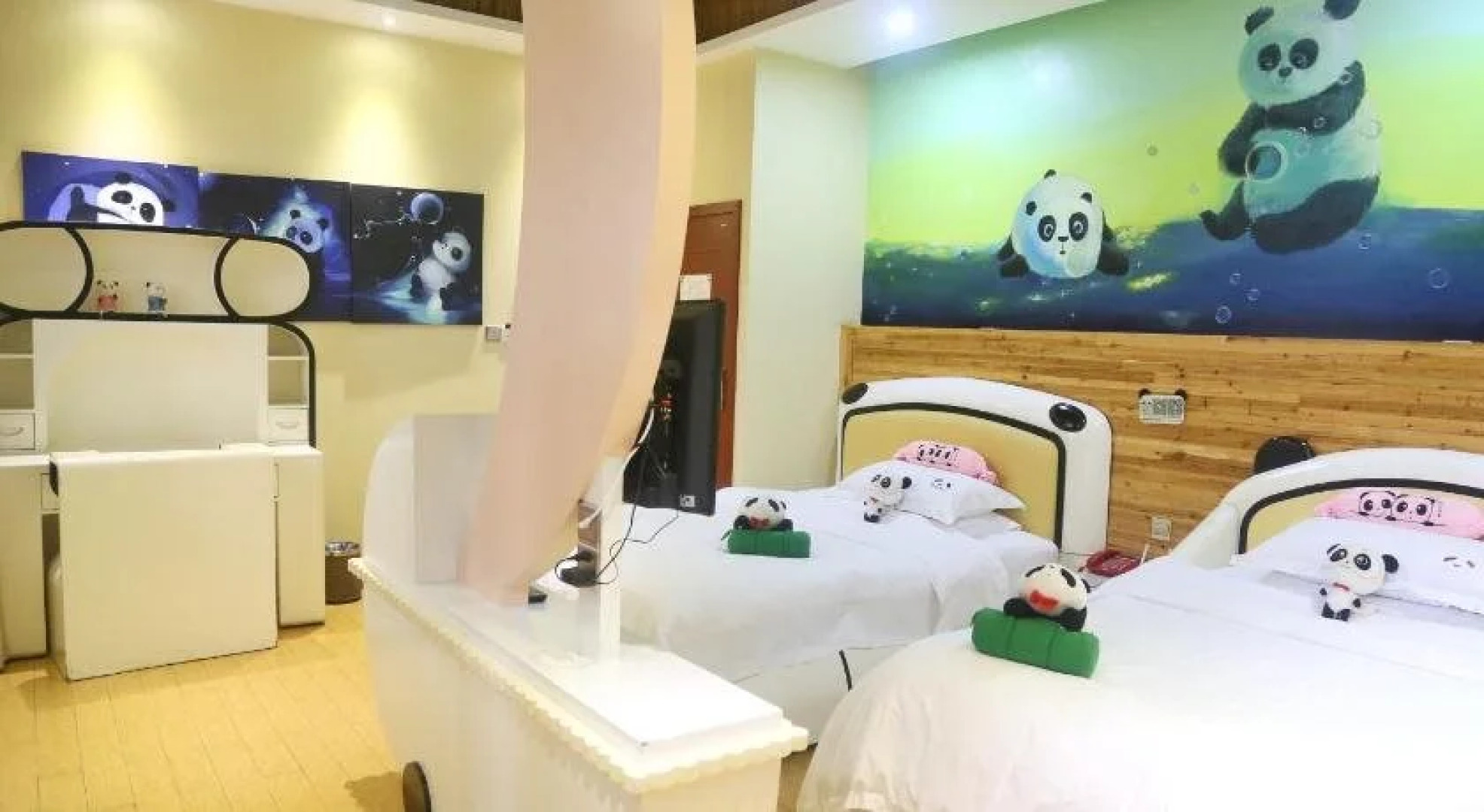 Panda Inn
